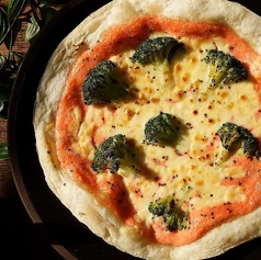 ベーコンとブロッコリー クリームたらこピザ