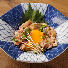鶏刺しユッケ
