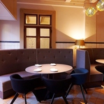 ゆったり出来るソファー席。女子会・誕生日会はもちろん、記念日デートにぜひご利用下さい★