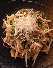 豚肉とキムチとシャキシャキ野菜の炒め物