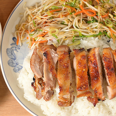 ベトナムの定番メニューから、誰でも食べやすいものまで