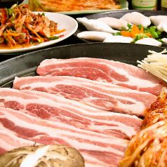新大久保 食べ放題 中華料理 兆奎餃子 チョウケイギョウザの特集写真
