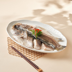 《蒸し料理》　旬鮮魚の蒸し料理