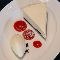 ランチタイムやカフェタイムも嬉しい豊富なメニュー♪