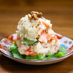 自家製ポテトサラダ