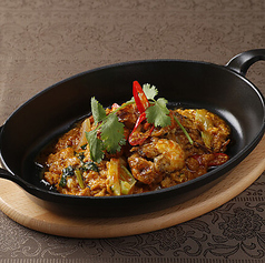 プーパッポンカリー　ソフトシェルクラブと玉子のカレー炒め