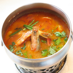 タイ田舎料理 クンヤーの特集写真