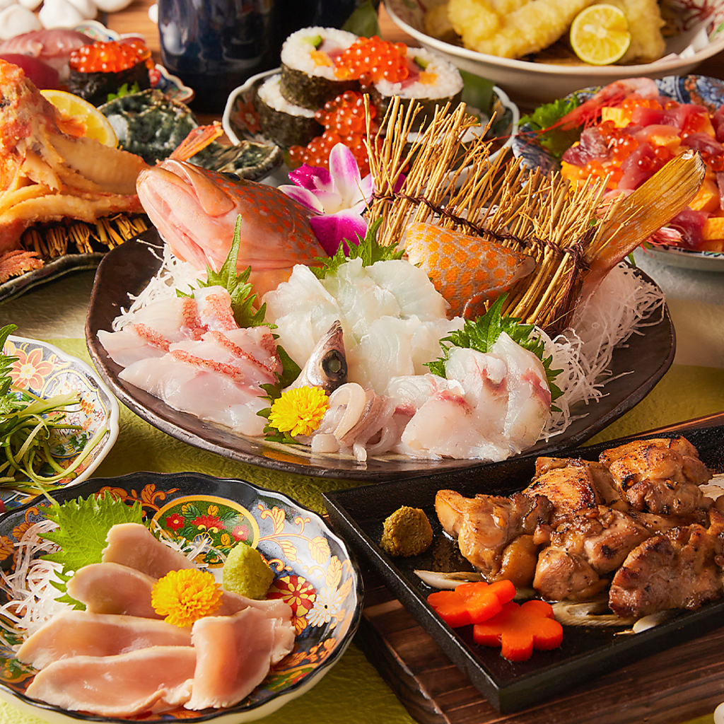 新鮮な海鮮料理が楽しめる活気あふれる居酒屋。