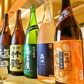 希少な日本酒、ワイン、シャンパンも豊富に取り揃えております。