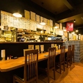調理場の活気が感じられる当店のカウンター席♪おひとりでのご来店はもちろん、デートにもぴったりなお席です！