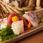 厳選した鮮度自慢の鮮魚を使用した海鮮料理を多数取り扱っております