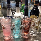 【飲放付コースあります】宴会でなくても、飲み放題の単品利用が可能です。サワーやハイボール付きの1650円(税込)プランと、ビール・カクテル付きの2200円(税込)プランをご用意。どちらもたっぷり120分制(L.O. 30分前)!たくさん飲みたい日にどうぞ◎