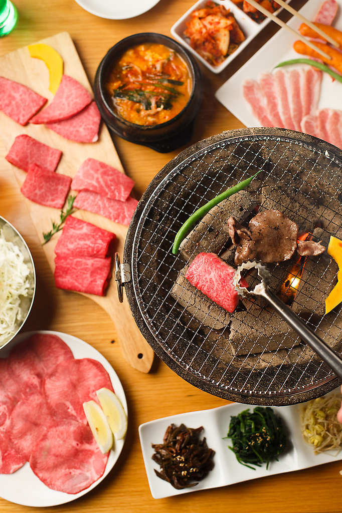 大人気88カルビコース　おひとり様￥1980☆　＋￥1500で2時間飲み放題～