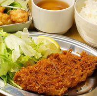 ランチはご飯・味噌汁はおかわりし放題！満腹保証！！