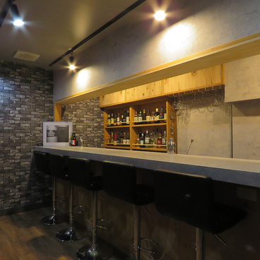 BAR THINKTANKの雰囲気1