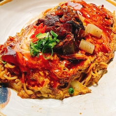 【イチ押し】とじオムそば 和牛スジ