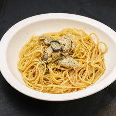 大粒牡蠣のオイルパスタ