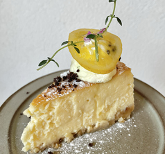 ショーケース内のケーキ