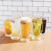 こだわりの料理はもちろん、ドリンクメニューも豊富に取り揃えております！お酒好きな方にも、ちょっとだけ楽しみたい方にもご満足いただける内容になっております。ご宴会向けのコースは全コース飲み放題付き！食べて飲んで楽しいお時間を♪