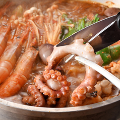 【海鮮、韓国定番】飲み放題付｜特選 釜山名物ナッコプセコース｜全9品 5800円（税込）