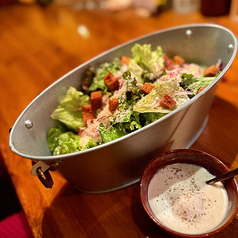 こだわり！温泉卵のクラシックシーザーサラダ