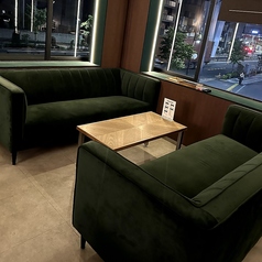 1番大きなテーブル席です。6名で利用してもゆったりと座ることができます。