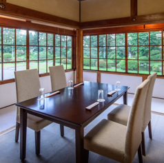 《プライベート空間で食事を楽しむことができる個室です◎》