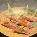 料理メニュー写真&nbsp;《名物》黒毛和牛の炙り肉の寿司　5貫