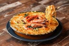 とろける炙りチーズとたっぷり海老の誘惑パスタ