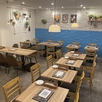 清潔感のある開放的な店内☆女子会や合コン、誕生日や記念日のお祝いなど…皆様が楽しむ集いの場所♪