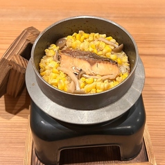 【8/22～8/31】焼き鮭ととうもろこしの釜飯