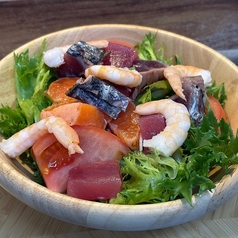 贅沢三昧のお宝海鮮サラダ