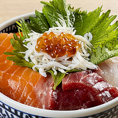 海鮮丼