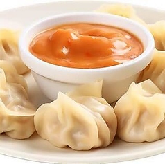 モモ(MOMO)