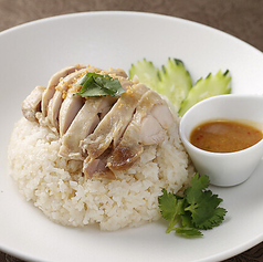 カオマンガイ　鶏の旨味を効かせて炊いたジャスミンライス