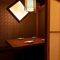 地鶏と鮮魚 完全個室居酒屋 栞 （しおり）有楽町店の特集写真