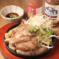 料理メニュー写真 From沖縄「がんじゅう」より極上!紅豚ステーキ