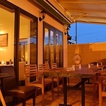 最大30名様までご利用可能なテラス席は開放感抜群で大変人気のお席です♪お気軽にお申し付け下さい！