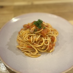 ベーコンとトマトのスパゲッティーニ