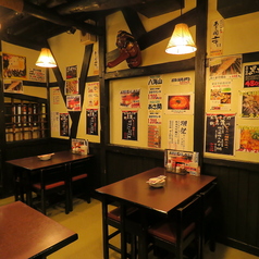 【テーブル席】当店は渋谷駅から徒歩約2分の好立地店舗です！渋谷で宴会や飲み会を開くときはぜひ当店にお任せください★リーズナブルな価格でコースや飲み放題もご用意！皆様のご来店を心よりお待ちしております◎
