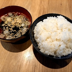 ランチはご飯スープ付！しかも嬉しいごはん大盛り無料！