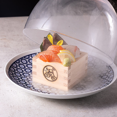 ほのか名物 鮮魚の升盛り