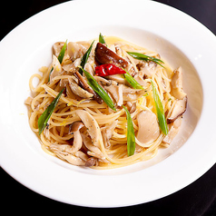 ゆず香るきのこのペペロンチーノ