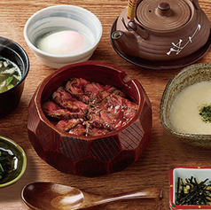 熟成ハラミととろろのひつまぶし御膳