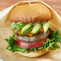 料理メニュー写真 Avocado Cheese Burgerアボカドチーズバーガー
