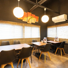 【2階】2階貸切で15名様までのご利用が可能です。会社の会食やグループでの集まり、忘年会・新年会などにぴったり。リーズナブルな価格で本格的な鰻を、ゆったりとした貸切空間でお楽しみいただけます。川越観光の後の団体利用にもぜひご利用ください。