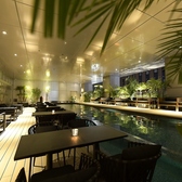 Poolside Restaurant WaterHole ウォーターホール 新宿 東急歌舞伎町タワーの雰囲気2
