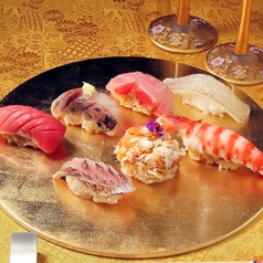 鮨赤酢かぶとのコース写真