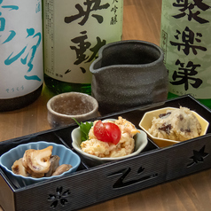 【京のおばんざいや日本酒約20種ご用意】京の旬食材をいかした自慢のおばんざいや地酒がお楽しみ頂けます。の写真