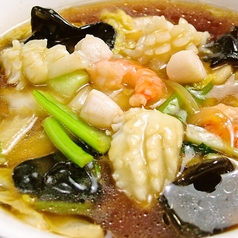 海鮮麺、野菜タン麺